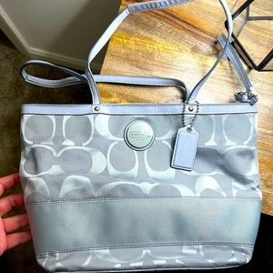 Light blue/slate gray coach bag